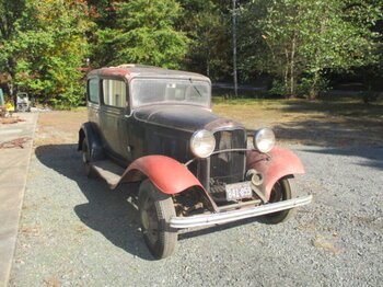 1932 Ford Deluxe Tudor