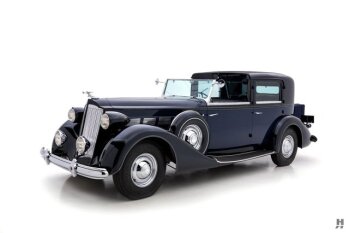 1937 Packard Super 8