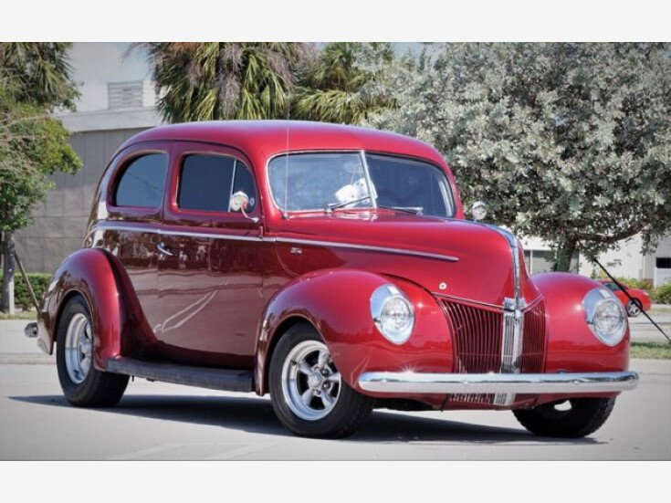 Thumbnail Photo undefined for 1940 Ford Deluxe