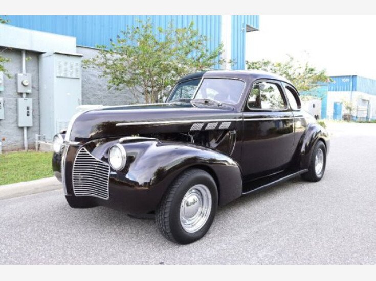 Thumbnail Photo undefined for 1940 Pontiac Deluxe