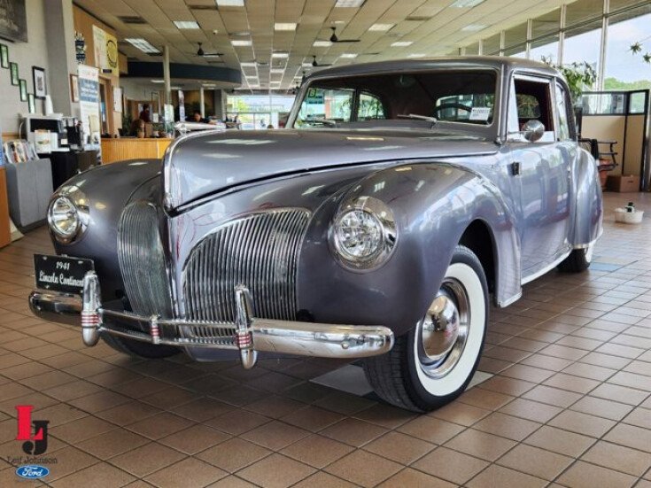 Thumbnail Photo undefined for 1941 Lincoln Continental