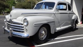 1948 Ford Super Deluxe