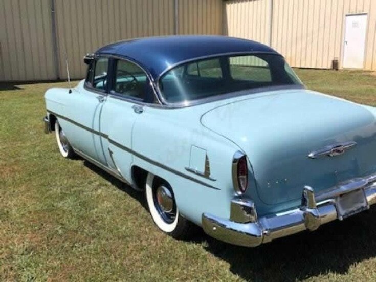 Laquelle choisiriez-vous pour votre garage de rêve ? 1953-Chevrolet-210-american-classics--Car-101230622-e77d01e064fcf34514b596a060eb5e66