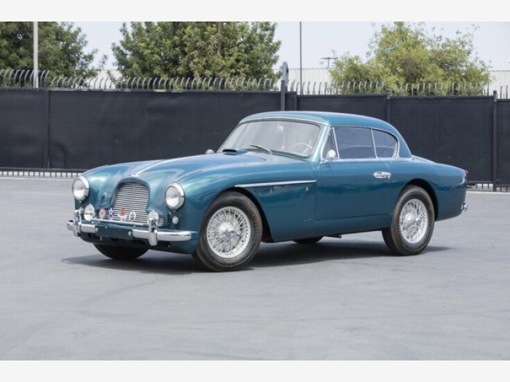 Thumbnail Photo undefined for 1957 Aston Martin DB2-4