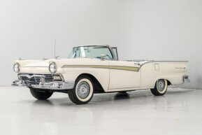 1957 Ford Fairlane for sale 102009578