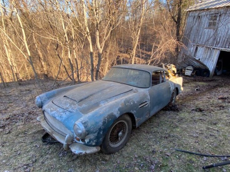 Thumbnail Photo undefined for 1962 Aston Martin DB4