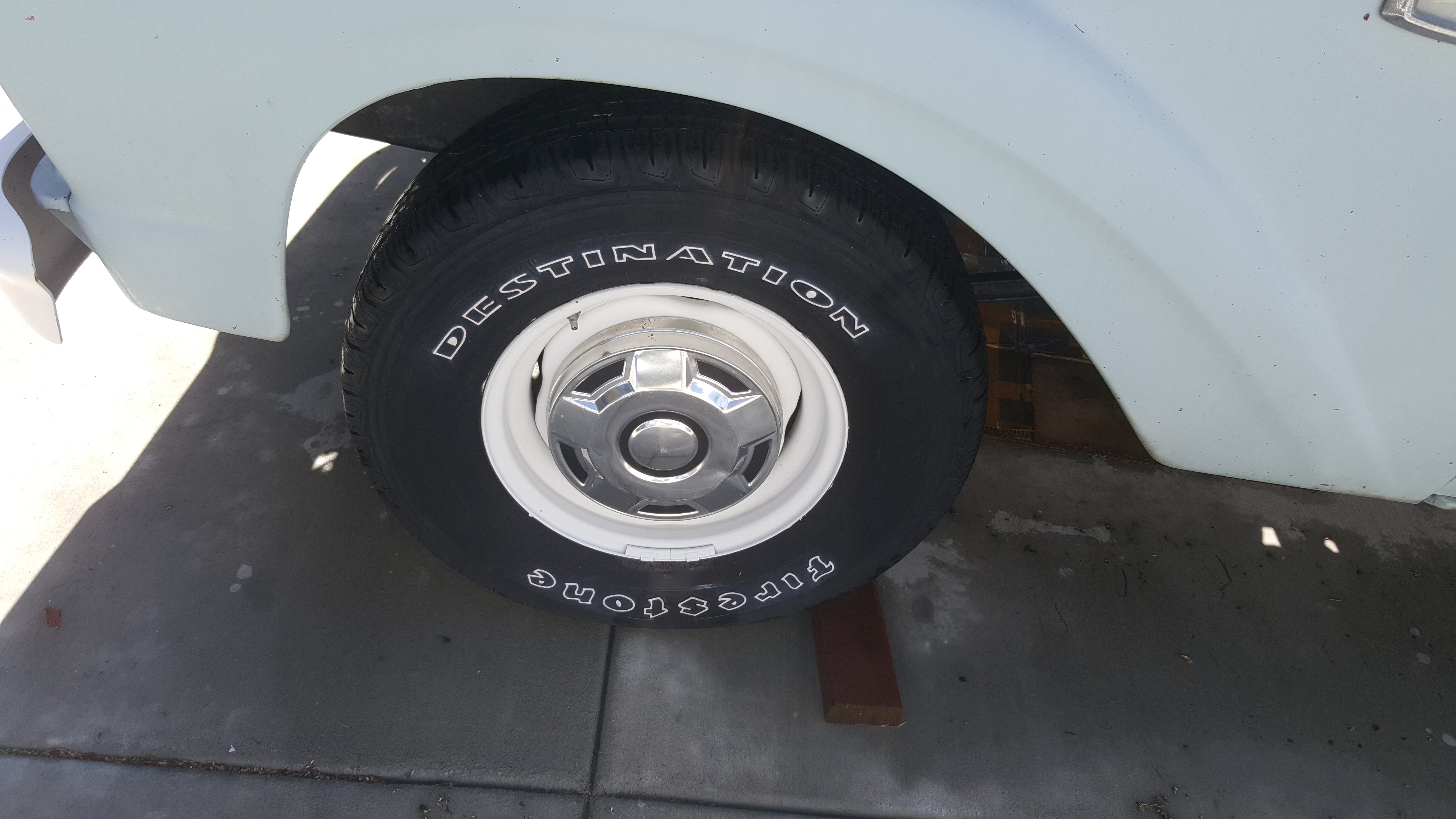 1965 ford f100 hubcaps