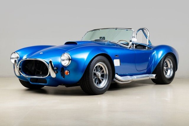 Buy 1965 Shelby Cobra 427 1/24 online for 32,95€