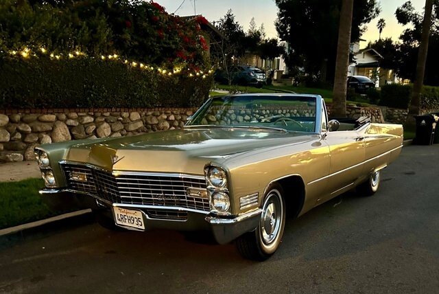 1967 Cadillac DeVille Coupe Pre-owned for sale in Montreal