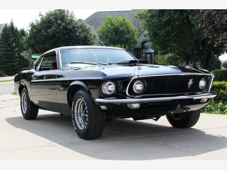 1969 ford mustang fastback
