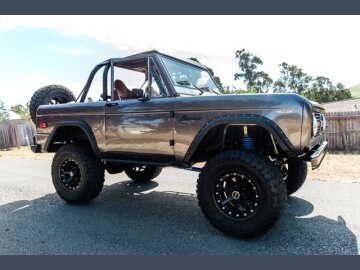 5 Classic Ford Broncos on Autotrader - Autotrader