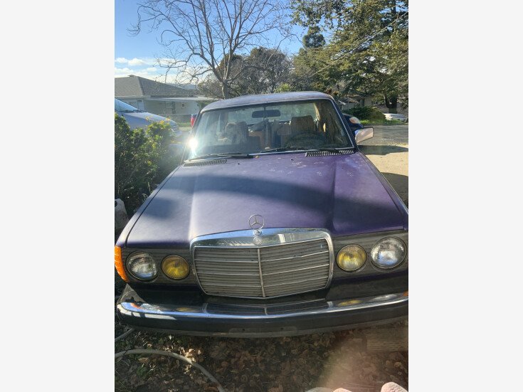 Thumbnail Photo undefined for 1981 Mercedes-Benz 240D