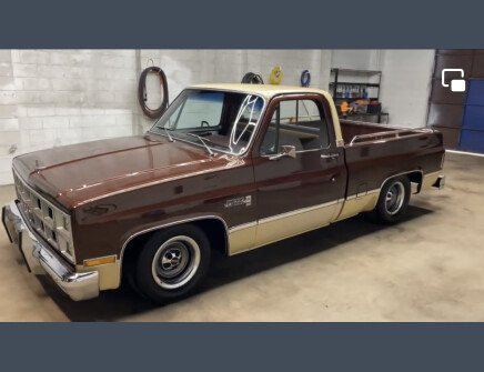 Photo 1 for 1982 Chevrolet C/K Truck C10 for Sale by Owner