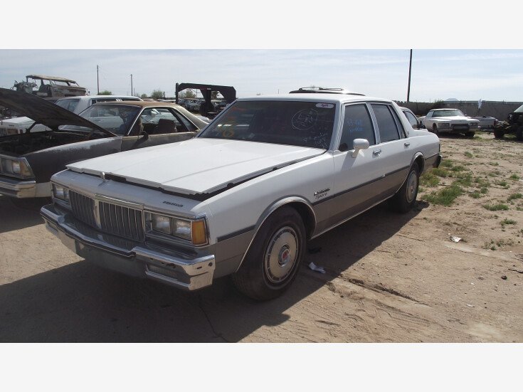 Photo for 1983 Pontiac Parisienne
