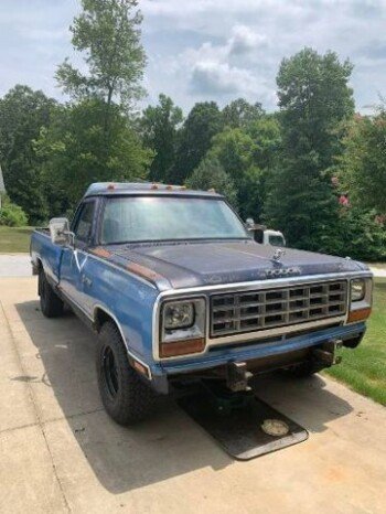 1985 Dodge D/W Truck