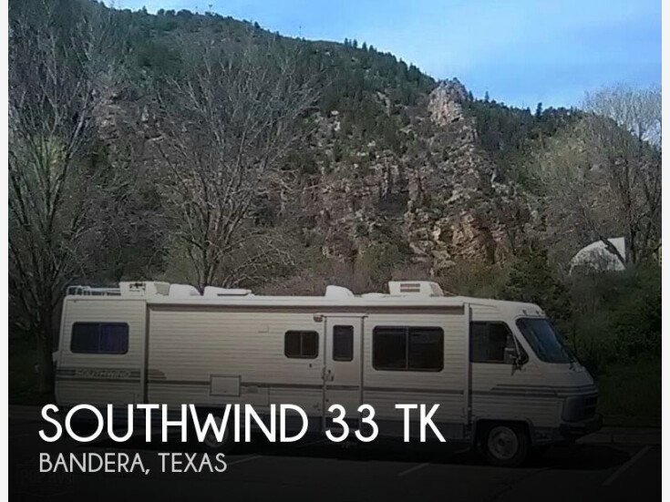 Thumbnail Photo undefined for 1985 Fleetwood Southwind