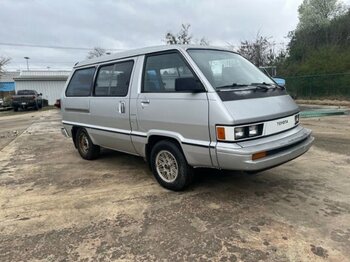 1985 Toyota Van