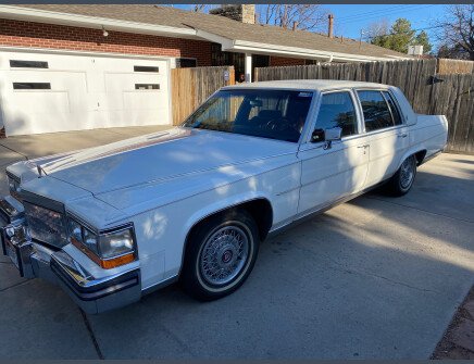 Photo 1 for 1986 Cadillac Fleetwood Brougham Sedan for Sale by Owner