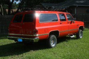 1987 Chevrolet Suburban 4WD