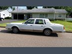 Thumbnail Photo 3 for 1987 Lincoln Town Car Signature for Sale by Owner