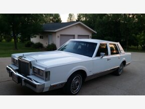 1987 Lincoln Town Car Signature for sale 100849584