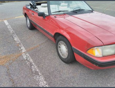 Photo 1 for 1988 Ford Mustang