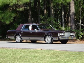 1988 Lincoln Town Car for sale 101792193