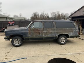 1989 Chevrolet Suburban 2WD 2500 for sale 101826854
