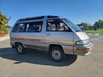 1989 Toyota Van