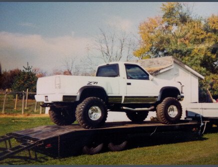 Photo 1 for 1990 Chevrolet Silverado 1500 4x4 Regular Cab for Sale by Owner