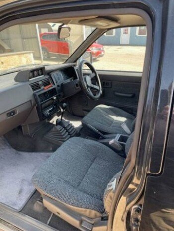 1991 Nissan Pickup