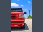 Thumbnail Photo 2 for 1993 Ford F150 2WD Regular Cab Lightning for Sale by Owner
