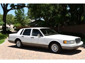 1993 Lincoln Town Car Signature for sale 101730715