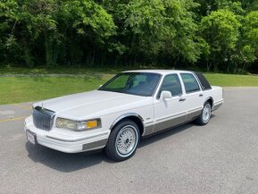 1995 Lincoln Town Car Signature for sale 101740720