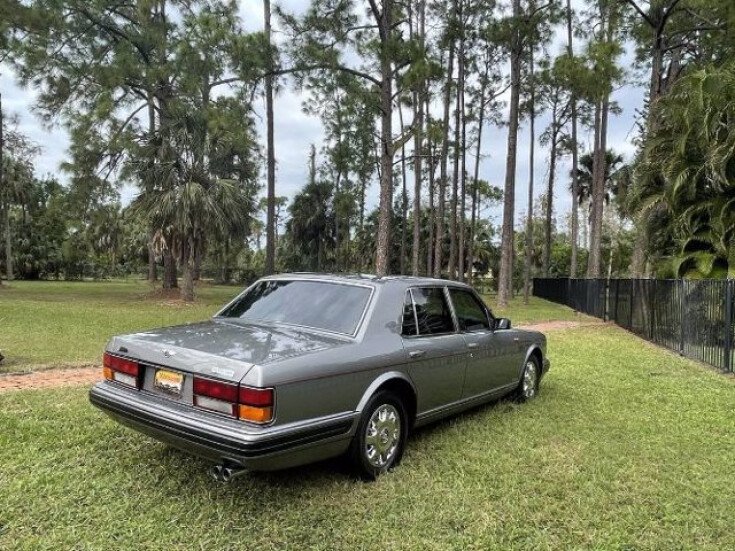 Thumbnail Photo undefined for 1996 Bentley Brooklands