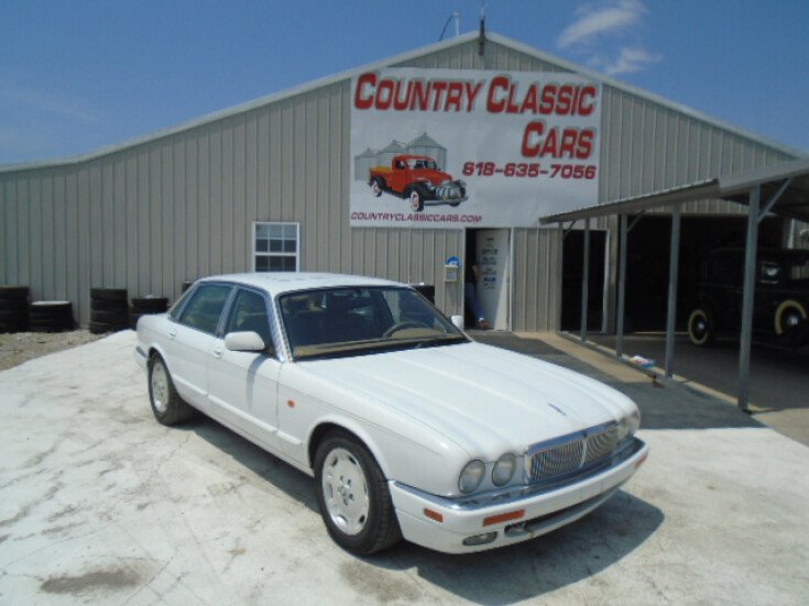 Thumbnail Photo undefined for 1996 Jaguar XJ6