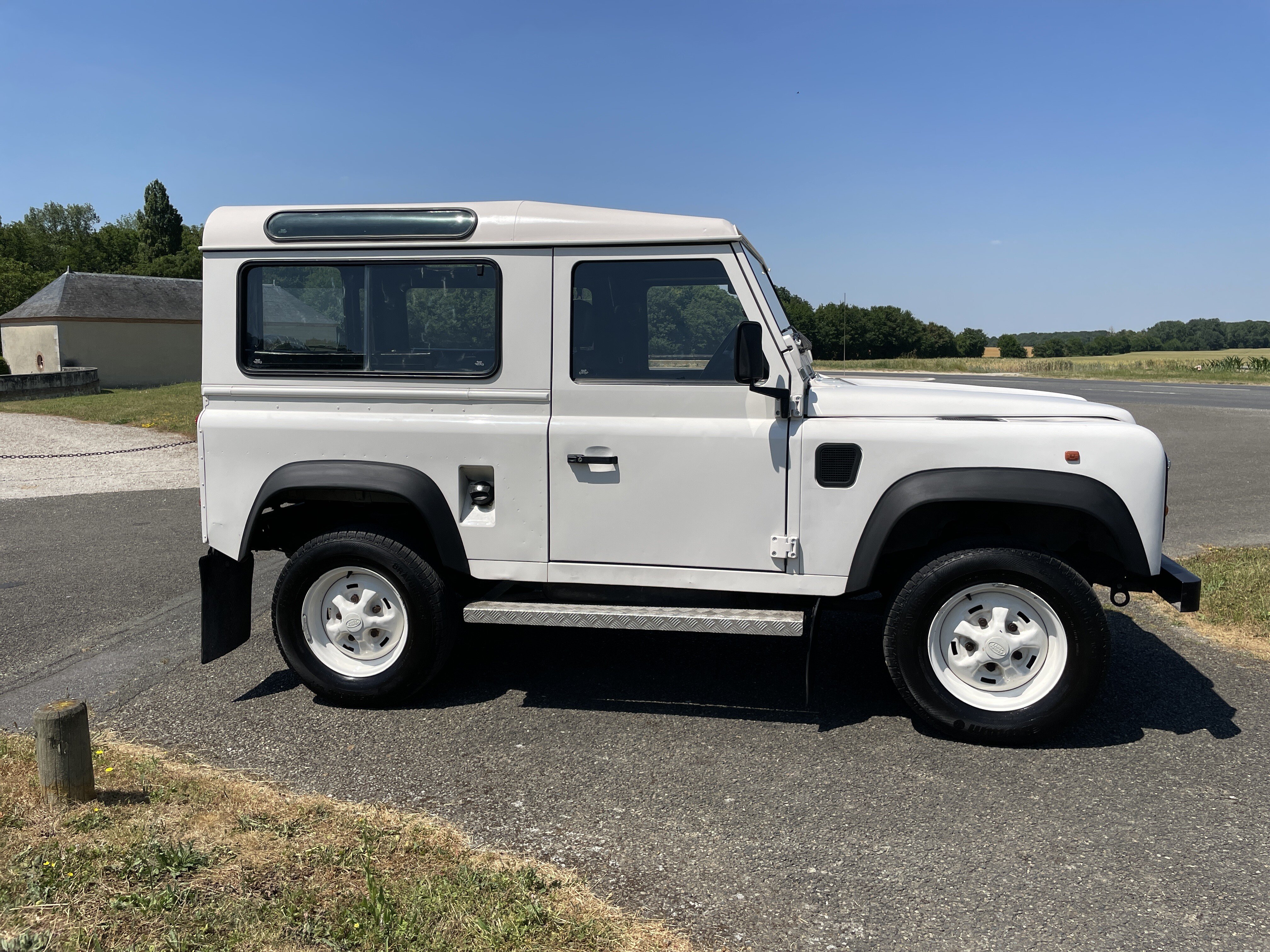 1996 land on sale rover defender