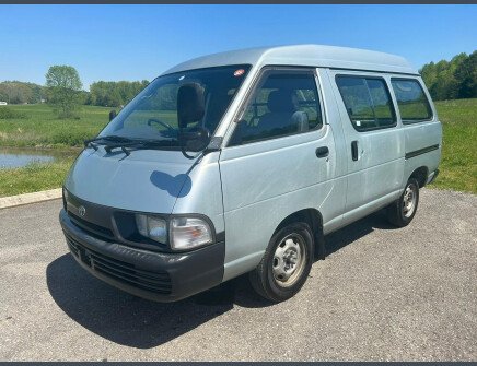 Photo 1 for 1996 Toyota Townace