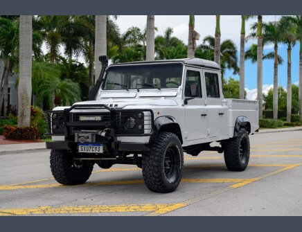 Photo 1 for 1997 Land Rover Defender 130 S for Sale by Owner