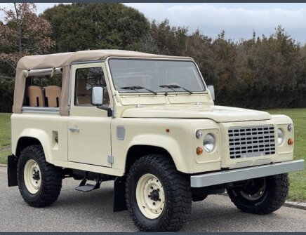 Photo 1 for 1997 Land Rover Defender 90