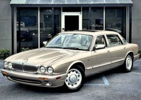 1998 Jaguar XJ8 for sale 101863952