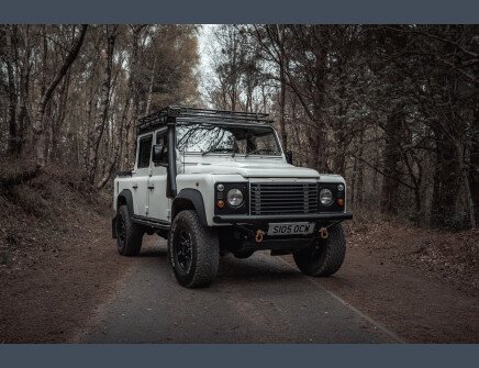 Photo 1 for 1998 Land Rover Defender 110 for Sale by Owner