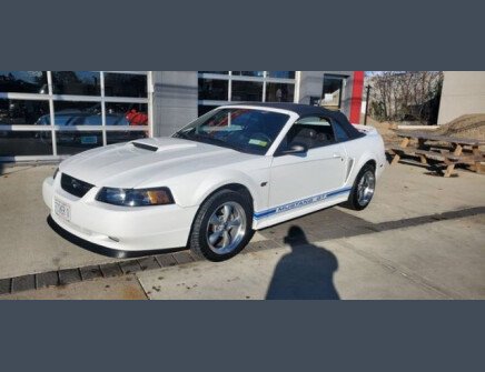 Photo 1 for 2000 Ford Mustang GT