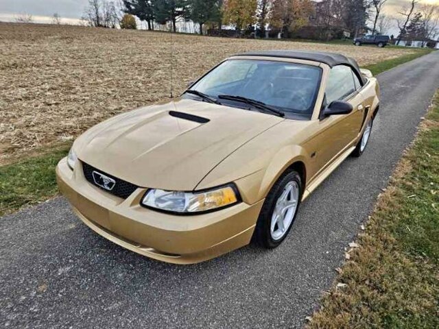 Mustang gt 2024 2000 for sale