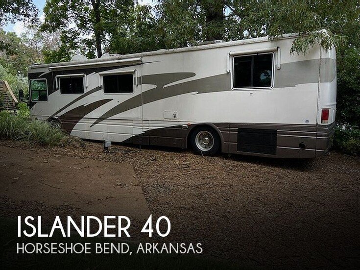 Thumbnail Photo undefined for 2001 National RV Islander