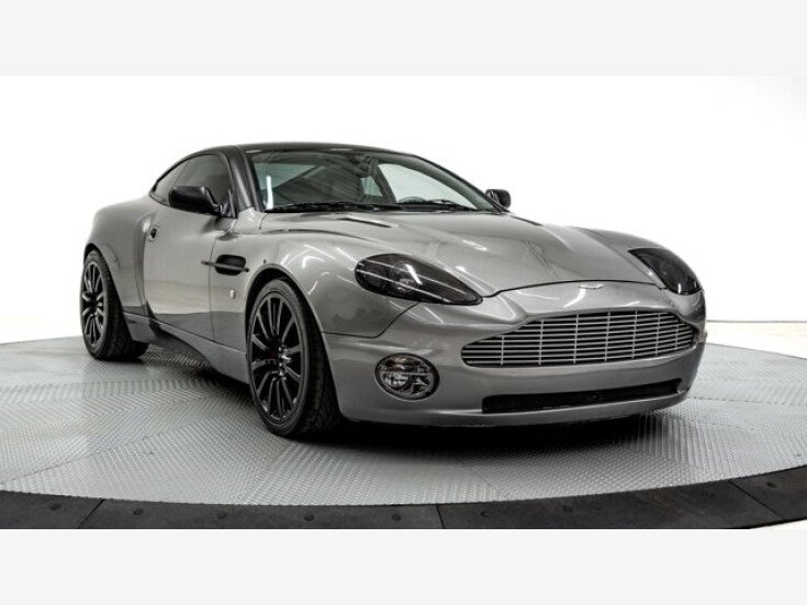 Thumbnail Photo undefined for 2002 Aston Martin Vanquish