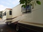 Thumbnail Photo 6 for 2002 National RV Tradewinds