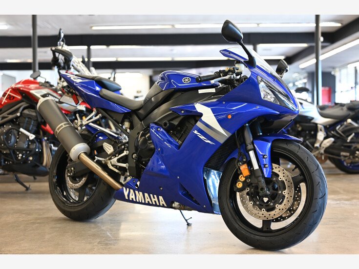 Thumbnail Photo undefined for 2003 Yamaha YZF-R1