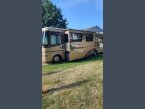 Thumbnail Photo 2 for 2004 Holiday Rambler Vacationer 36SBT for Sale by Owner