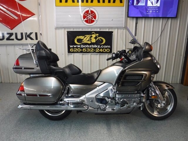 2004 honda goldwing